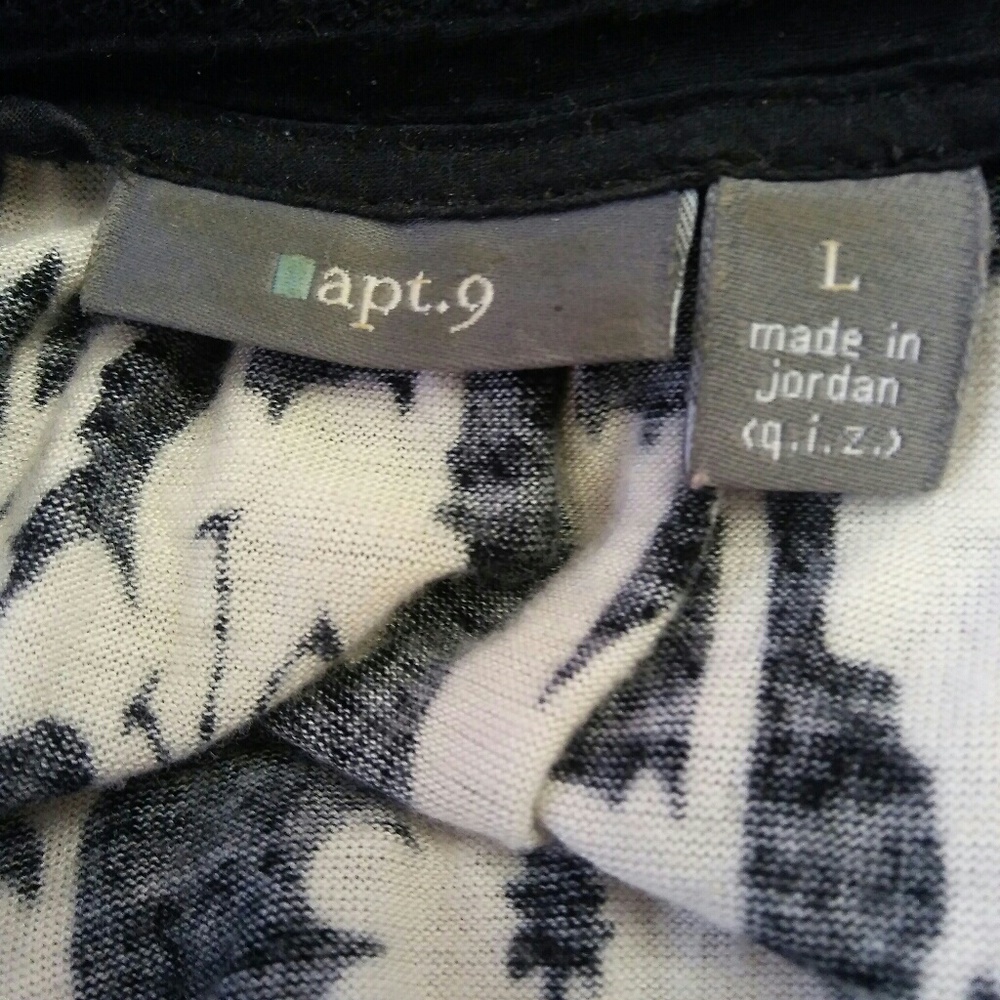 Apartment 9  Blouse, L - Picture 5 of 5